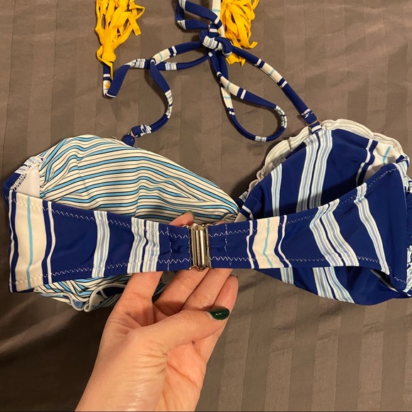 Cupshe bathing suit. Blue and White with Yellow tassels. Size M - Picture 5 of 7